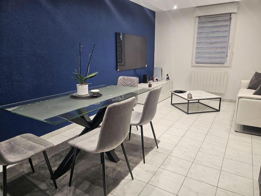 Appartement Cluses Luaran gambar